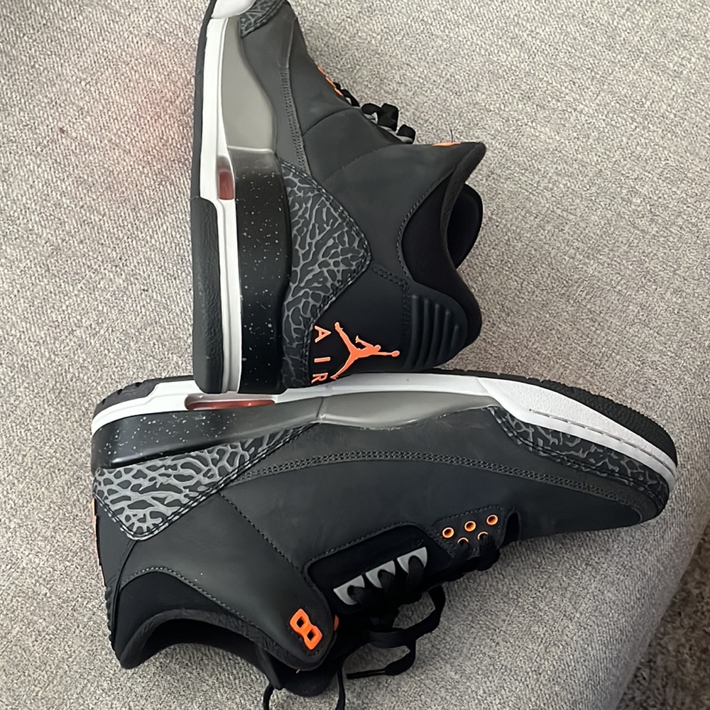 Jordan 3 - Picture 8 of 11